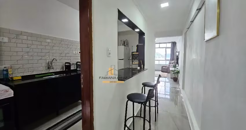 Apartamento 2 Dormitórios com Vista Deslumbrante da Praia!