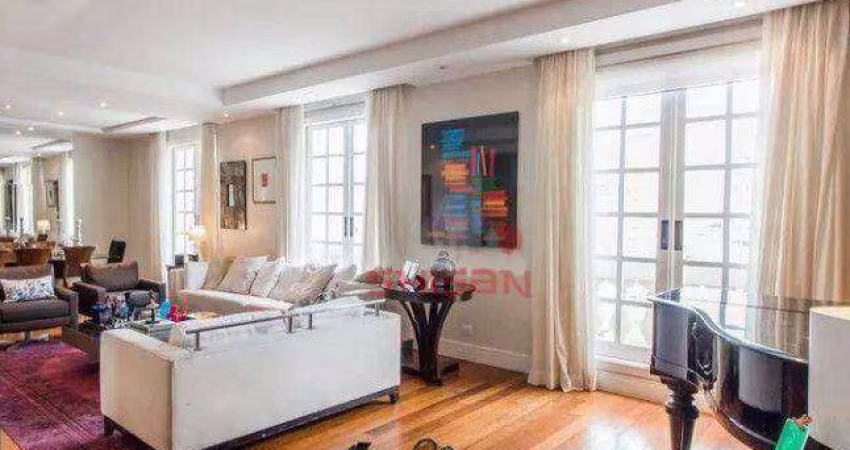 Apartamento em Jardim Paulista com 272m²