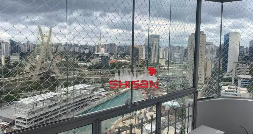 Apartamento de alto padrão, andar alto, todo mobiliado com muito bom gosto! venha conhecer!