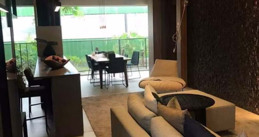 Apartamento de 197m²     4 Dorms. 4 Suites, 3 Vagas no Itaim Bibi