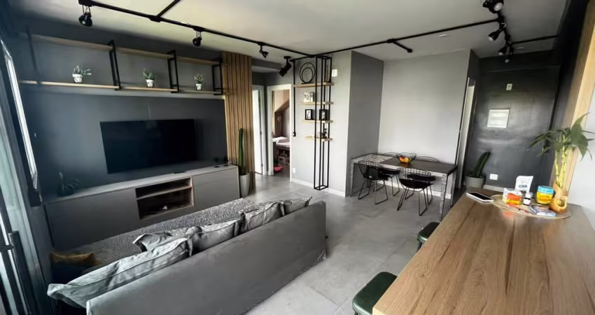 Apartamento à Venda Mobiliado Alphaville | 2 suítes, 2 vagas | Acqua Park