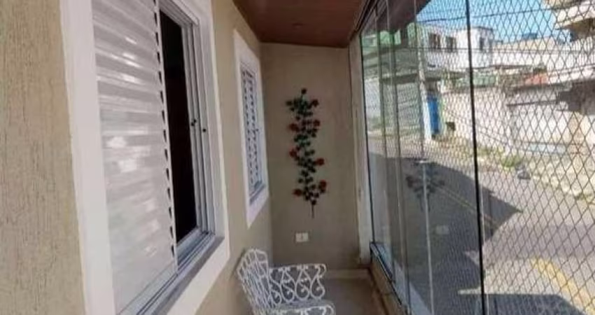 Casa com 4 quartos e 2 vagas de Garagem