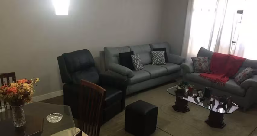 Sobrado à venda no Campestre com 136m² 3 dormitórios 2 banheiros 2 vagas