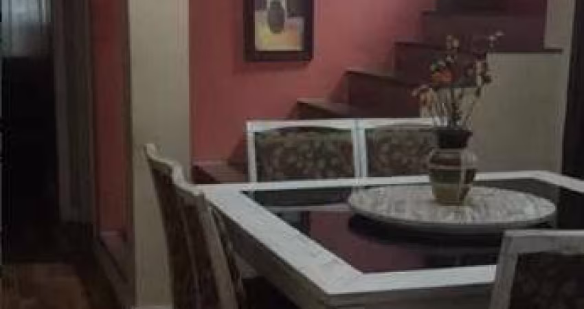 SOBRADO 3 DORMITÓRIOS, 1 SUÍTE, 2 VAGAS, À VENDA EM SANTO ANDRÉ