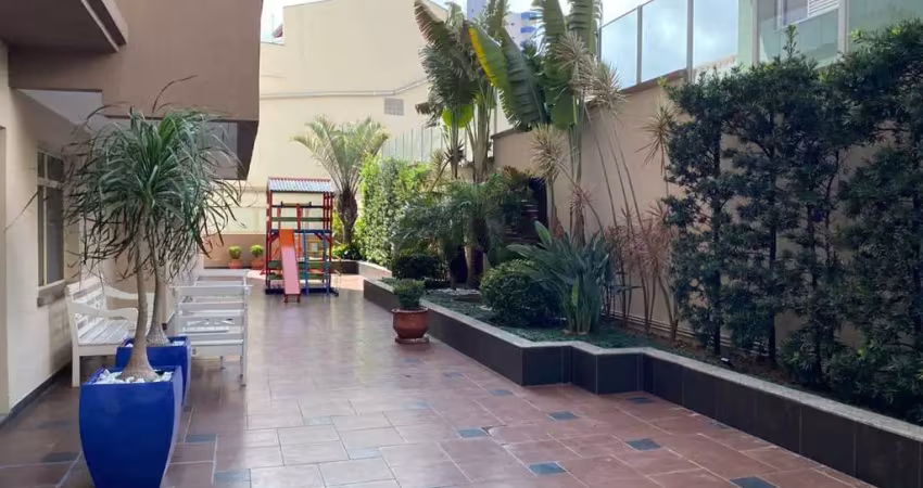 Apartamento em Vila Assunção, 135m²,  4 Dormitórios.