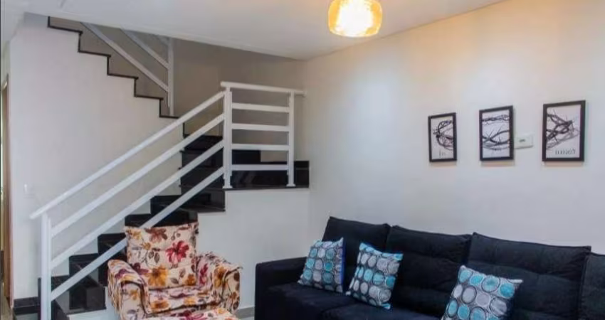 CASA ASSOBRADADA COM 3 DORMITORIOS 2 SÚITES 2 VAGAS