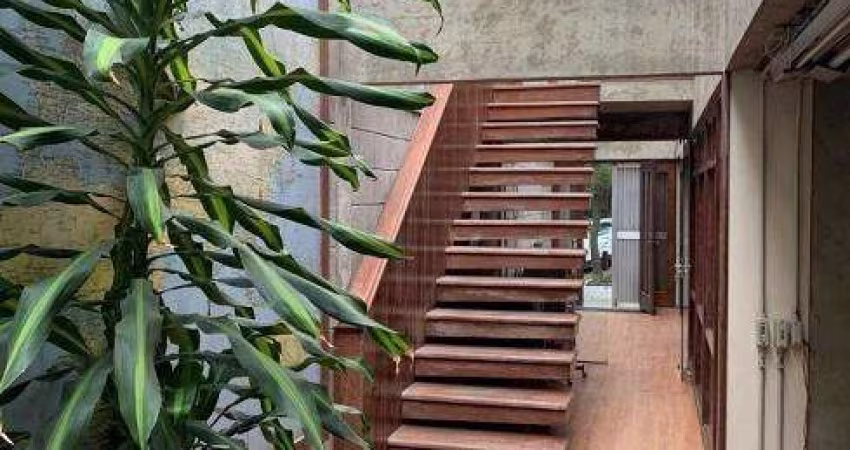 Sobrado na Vila Lusitânia com 155,94m² 3 dormitórios 2 banheiros e 4 vagas