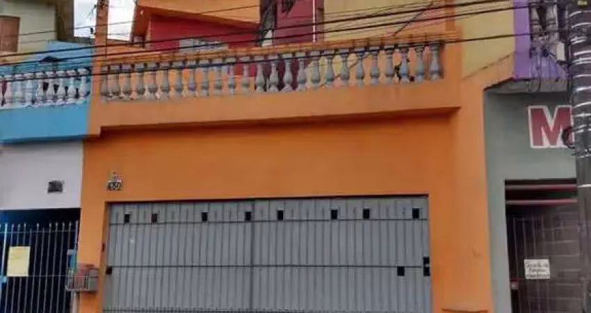 Oportunidade,sobrado otimo para investimento