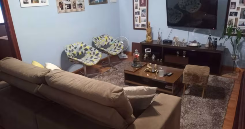 Sobrado com 4 dormitórios na região de São Bernardo do Campo-SP