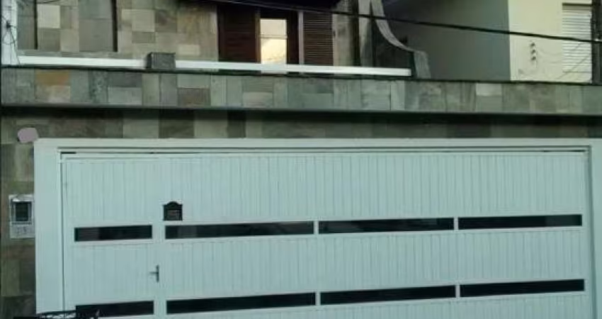 Sobrado á venda 3 dorms, 2 suite, 3 vagas em Santa Terezinha- SP