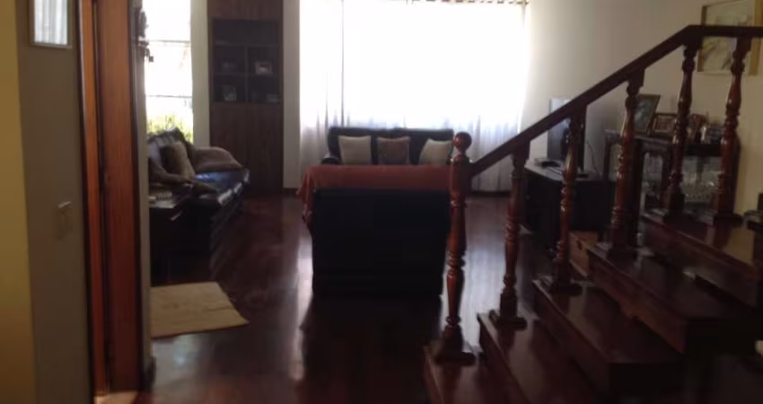 Sobrado à venda no Jardim São Paulo(Zona Norte) com 298m² 4 dormitórios 3 banheiros 15 vagas