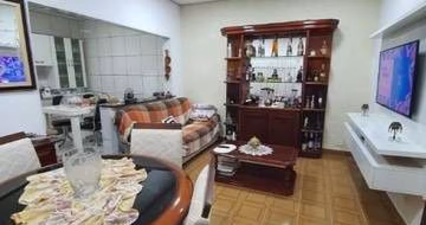 Sobrado em São Caetano do Sul, 195m², 3 dormitórios, 3 vagas.