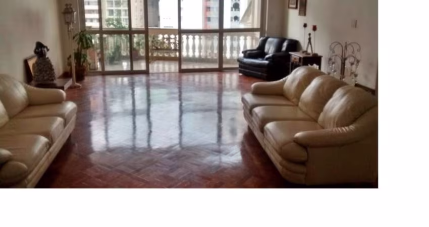 Apartamento no clássico Edifício Rampa do Túnel na Bela Vista com 360m² 4 dormitórios 4 suítes 5 banheiros 2 vagas