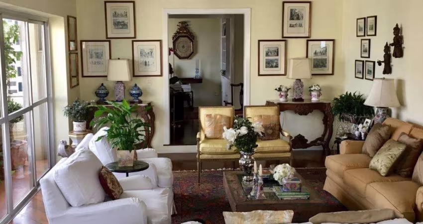 Apartamento Condomínio Edifício Park Avenue  no Real Parque com 203m² 3 dormitórios 3 suítes 5 banheiros 3 vagas