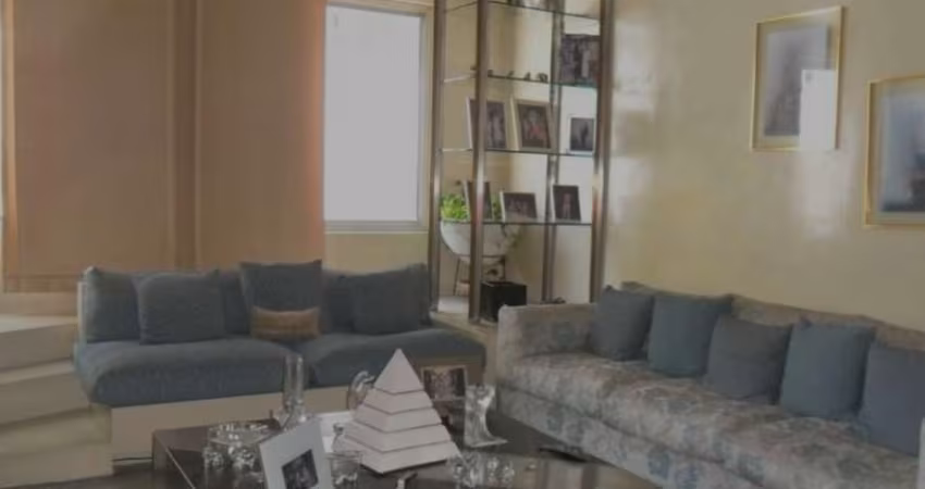 Apartamento em São Caetano, 212m², 4 Dormitórios.