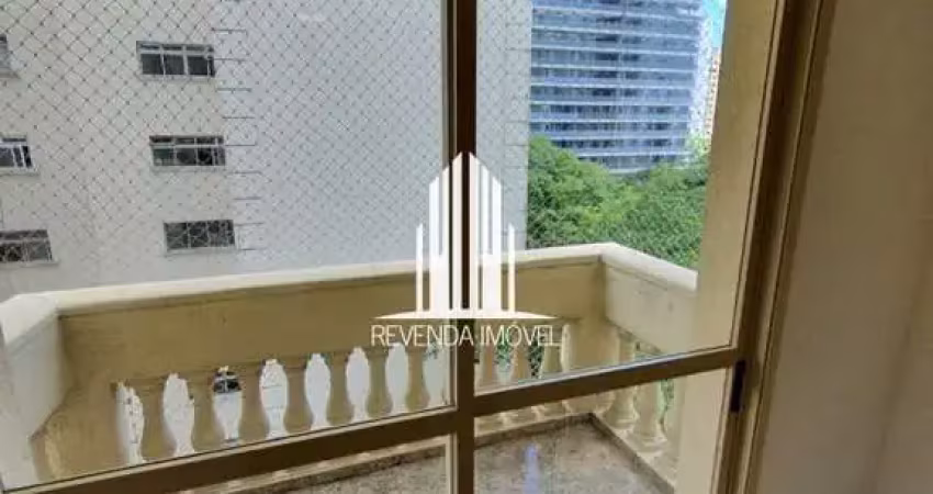 Apartamento à Venda em Vila Uberabinha - SP