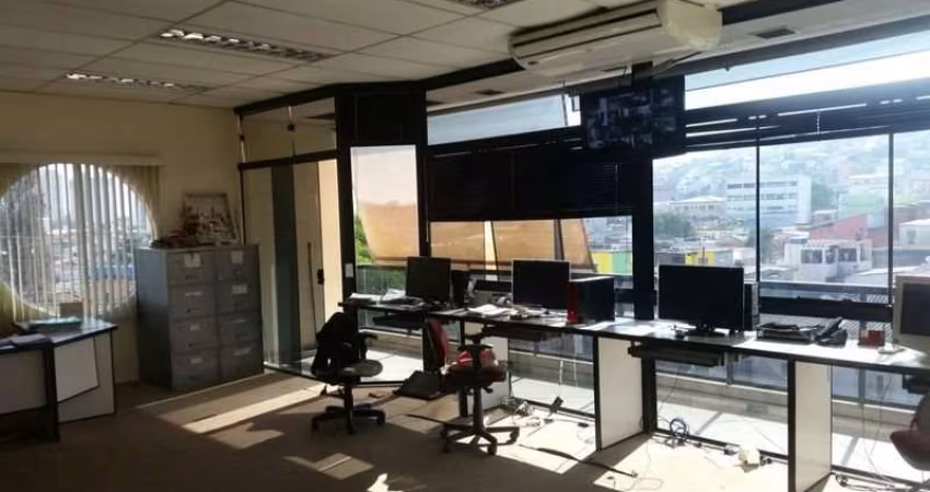 GALPÃO / EMPRESA / PRÉDIO CONMERCIAL 450M² - VILA AMÁLIA