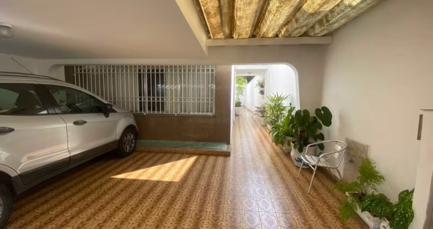 Sobrado à venda na Chácara Santo Antônio com 210m² 3 dormitórios 4 banheiros 3 vagas