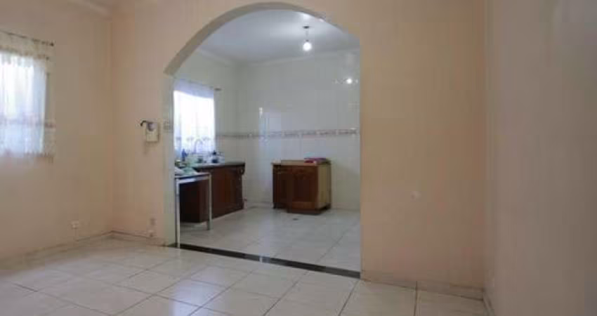 Sobrado à venda em Osasco 200m² 4 dormitórios R$635.900,00