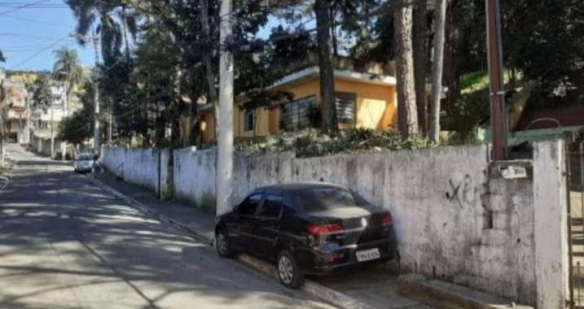 Terreno à venda no Jardim Dom José com 3370m²