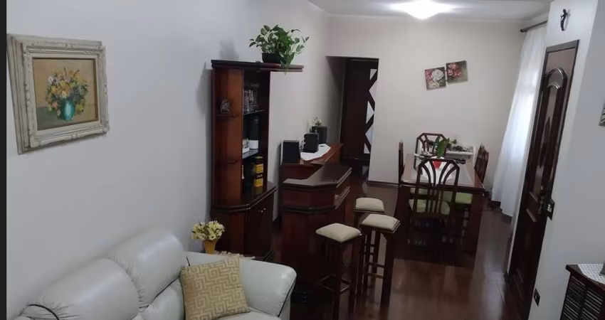 Sobrado 03 dormitorios e 01 suite com 02 vagas a venda no Jardim Maraba Zona Sul