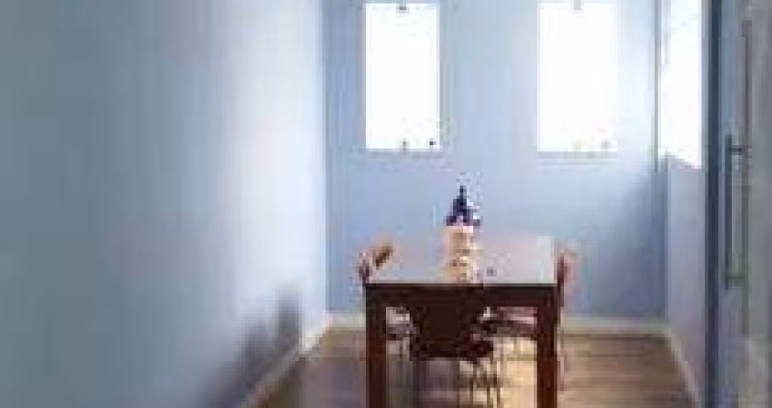 Casa à venda no Capão Redondo com 296m² 3 dormitórios 2 banheiros 7 vagas.