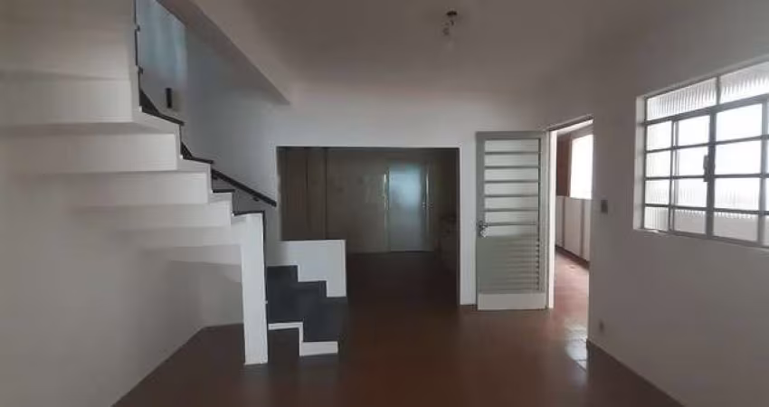Sobrado à Venda no Jardim Regina - SP