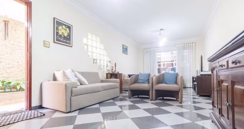 Casa à venda 222m² 3 dormitórios 1 suite e 2 vagas no Planalto Paulista