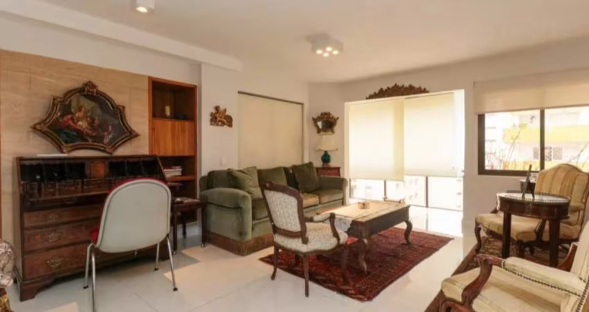 Apartamento no Condomínio Taormina com 196m² e 3 quartos no Jardim Paulista