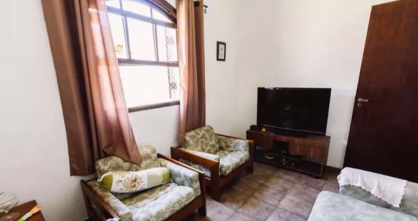 Casa à venda na Lapa com 554m² 8 dormitórios 2 suítes 7 banheiros