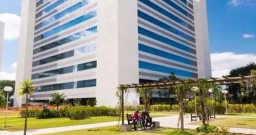 Conjunto comercial 2.844m² no Jardim Sao Luis com mais de 100 lojas 28 vagas e 24banheiros