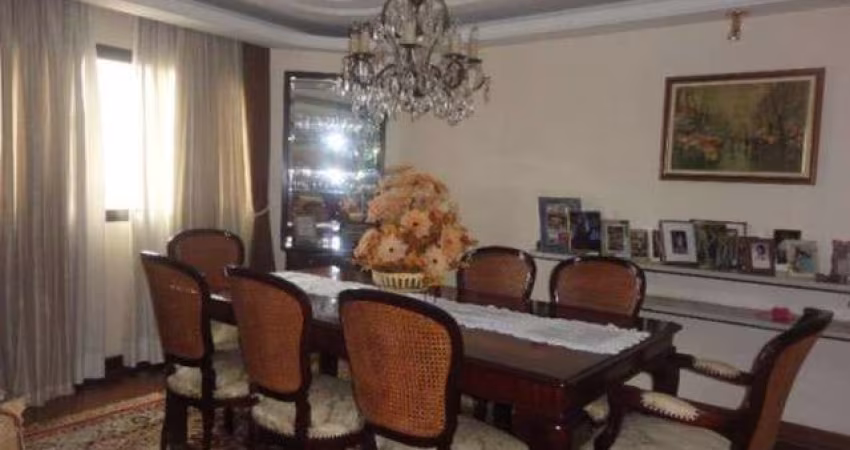 Apartamento no Condomínio Évora na Vila Formosa com 188m² 4 suíte 5 banheiros 2 vagas.