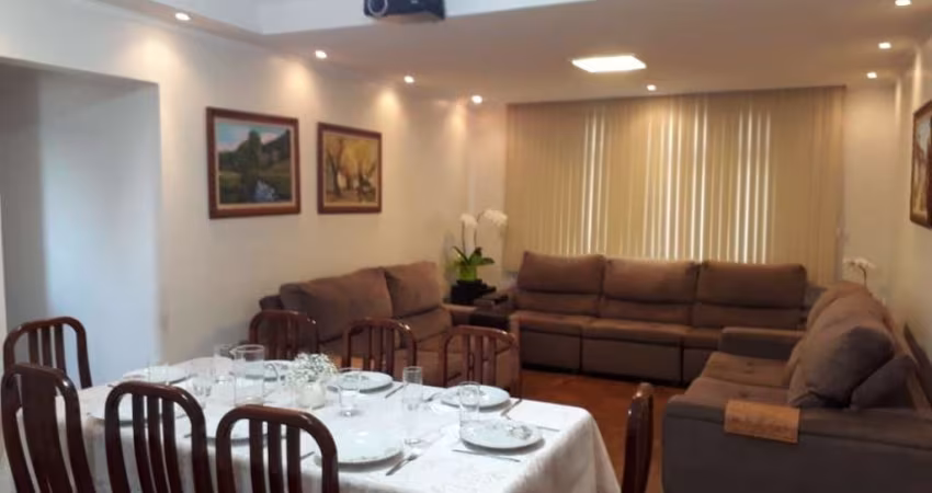 Apartamento no Condomínio  no Tatuapé com 130m² 4 dormitórios 2 banheiros 1 vaga