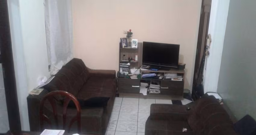 Casa à venda na Vila Mariana com 280² 6 dormitórios 3 suítes 5 banheiros 2 vagas.