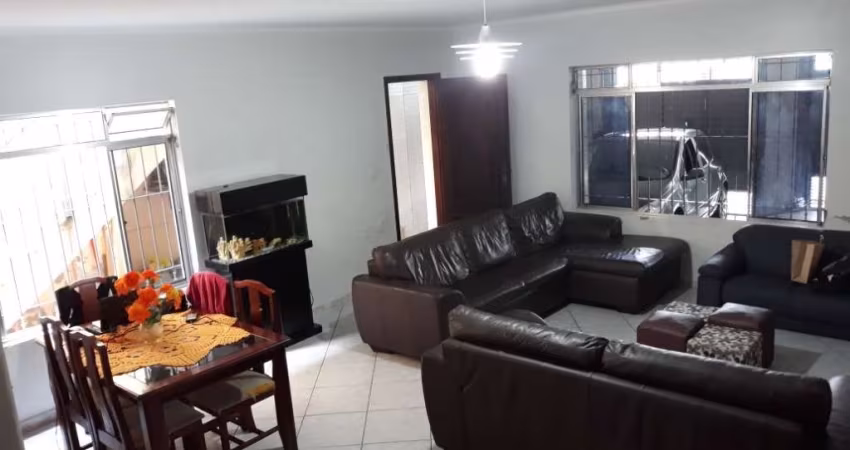 Sobrado na região da Cidade Ademar!