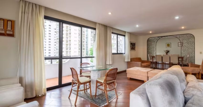 Apartamento no Condomínio Nathalie na Santa Cecília com 246m² 4 suítes 5 banheiros4 vagas