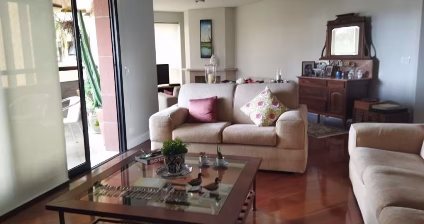 Apartamento no Condomínio Piazza Navona no Jardim Vitória Régia com 230m² 4 dormitórios 3 suítes 5 banheiros 4 vagas
