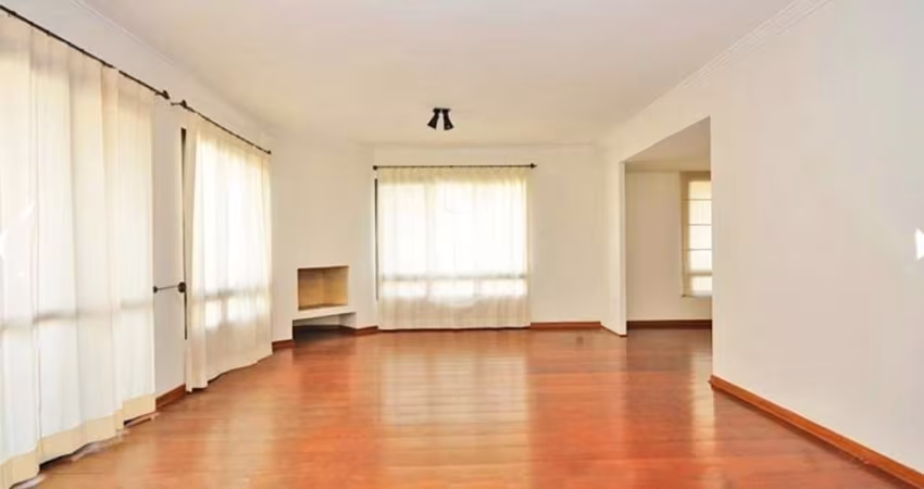 Apartamento de Luxo na Vila Andrade: 3 Quartos, 3 Suítes, 4 Banheiros, 3 Vagas de Garagem, 198 m² - São Paulo-SP