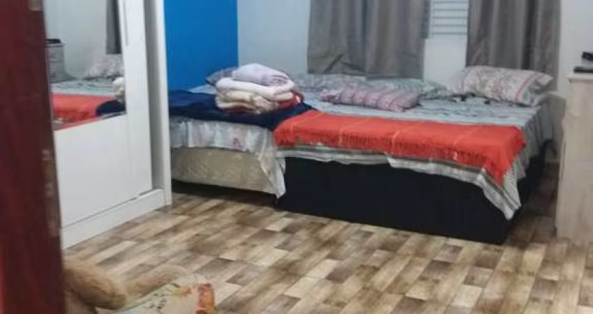 Parque Maria Domitila, sobrado com três dormitórios e quatro vagas de garagem