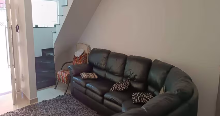 Sobrado na Vila Mazzei, 130m², 3 dormitórios.