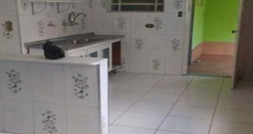 Sobrado na Vila Amália, 150m², 4 dormitórios.
