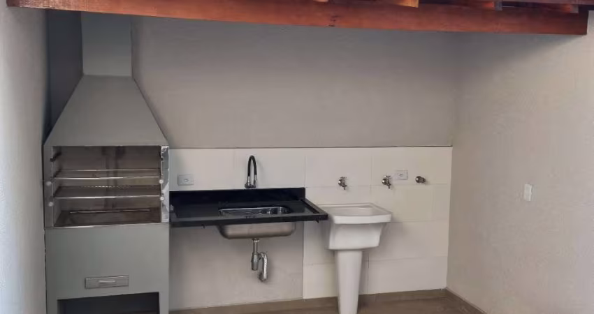 Sobrado à Venda - 2 quartos - 115m² - Vila Marari - R$ 690.000,00