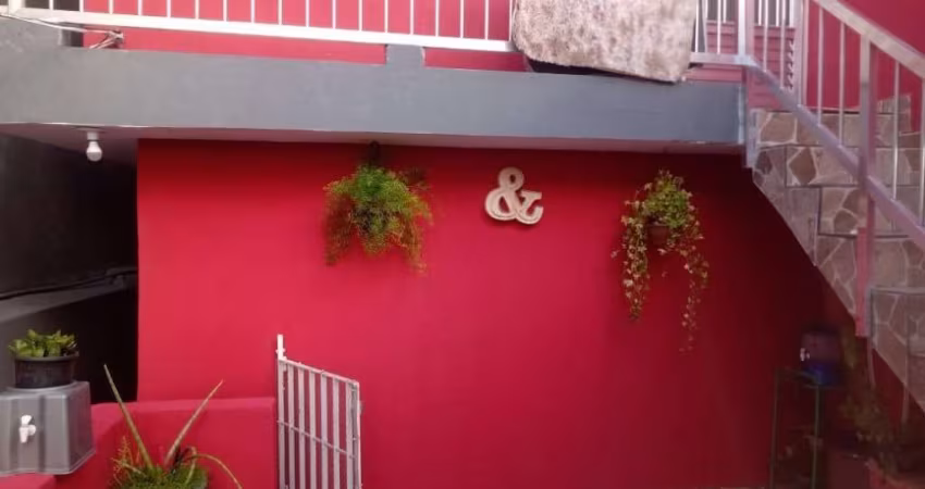 Casa a venda 120m² sendo 4 dormitórios, 03 banheiros e 02 vagas Grajaú