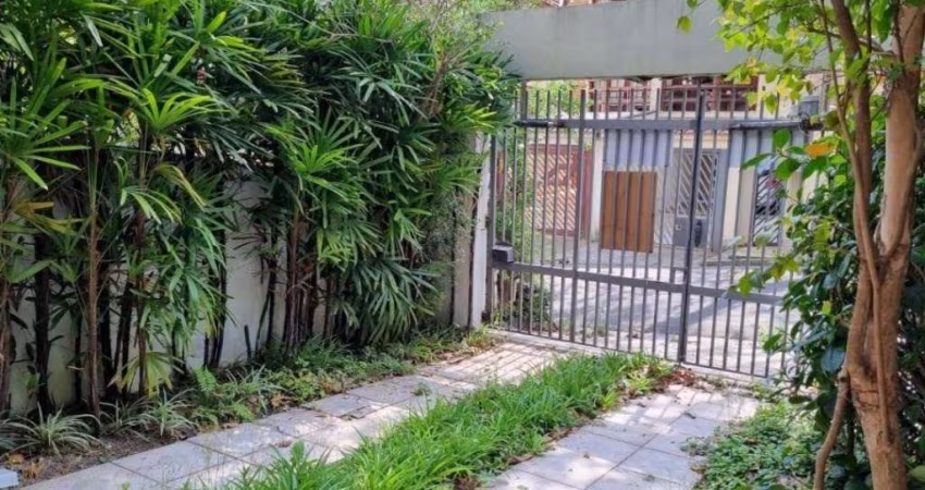Sobrado à venda no Lar São Paulo