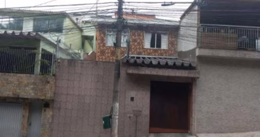 Casa à venda no Jardim Raposo Tavares com 160m² 3 dormitórios 2 banheiros 2 vagas