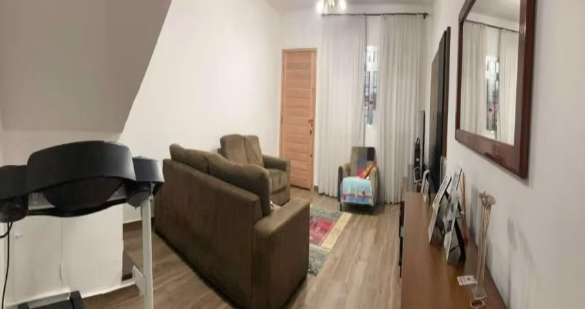 Casa à venda no Jardim Maria Estela com 125m² 2 dormitórios 1 banheiro 1 vaga