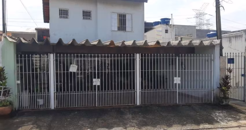 Casa de Vila no Socorro | 03 Quartos (01Suíte) | 03 Vagas | Edícula