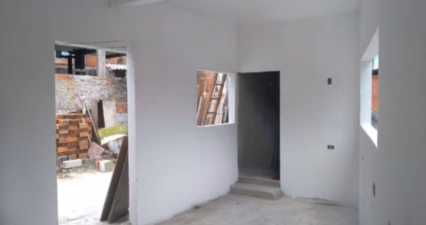 Casa à venda no Parque Panamericano com 191m² 3 dormitórios 1 suíte 3 banheiros 2 vagas
