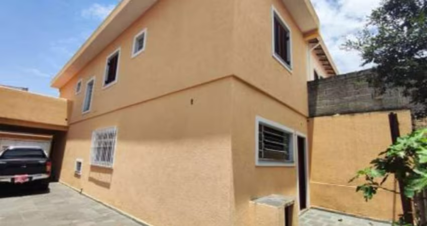 Linda Casa à Venda no Jardim Cliper - SP