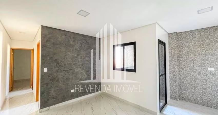 Apartamento sem condomínio com 2 dormitórios sendo 1 suíte, com 1 vaga de garagem